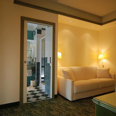 Hotel Montecarlo Τζεσόλο Λίντο Εξωτερικό φωτογραφία