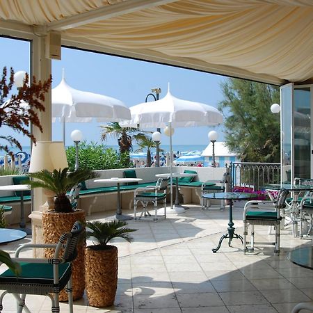 Hotel Montecarlo Τζεσόλο Λίντο Εξωτερικό φωτογραφία