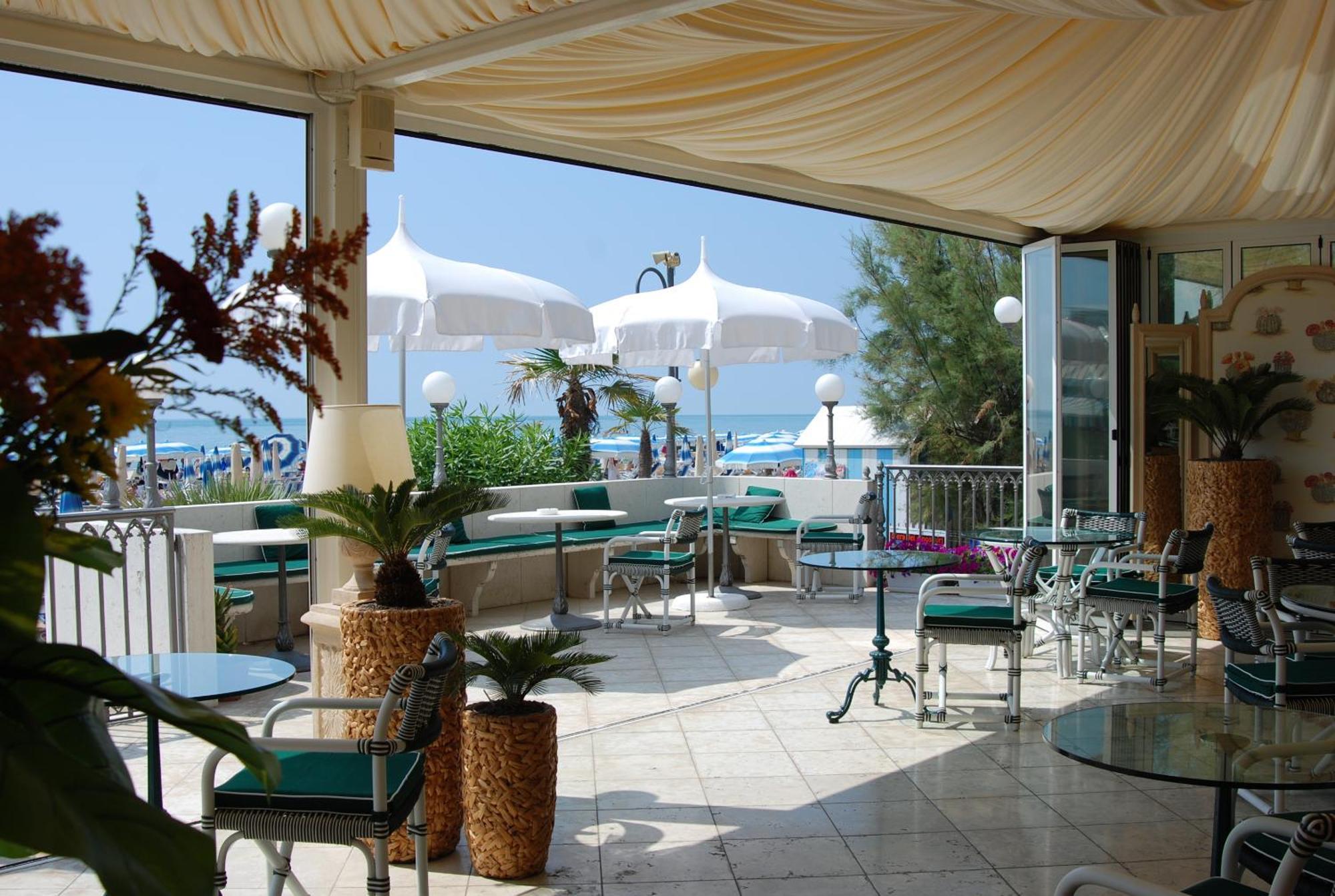Hotel Montecarlo Τζεσόλο Λίντο Εξωτερικό φωτογραφία