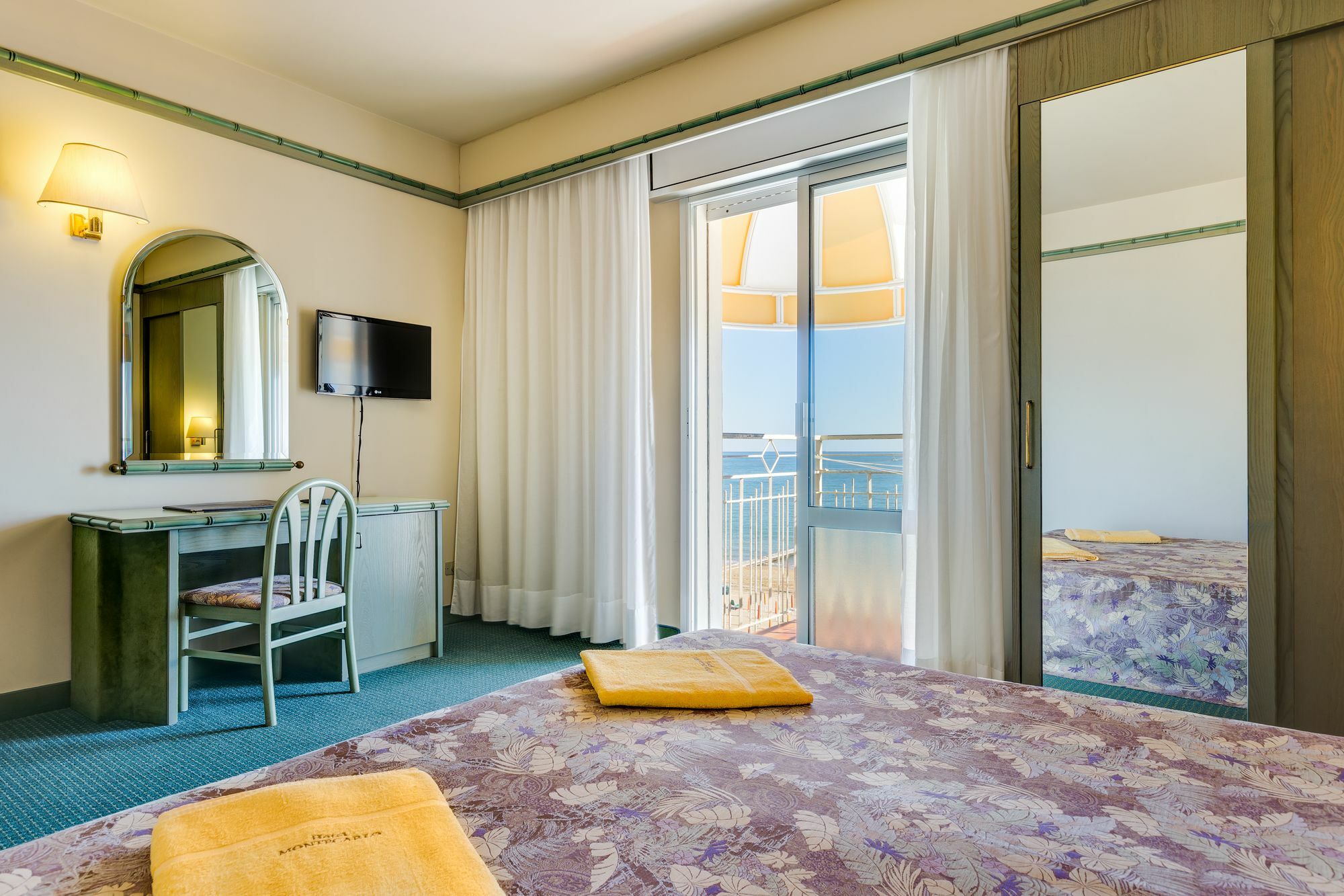 Hotel Montecarlo Τζεσόλο Λίντο Εξωτερικό φωτογραφία